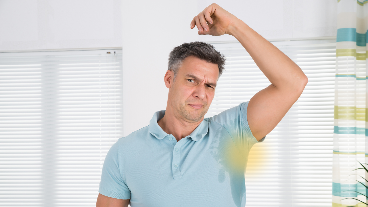 BÍ QUYẾT TẨY Ố VÀNG VÀ KHỬ MÙI HÔI NÁCH TRÊN ÁO HIỆU QUẢ NGAY TẠI NHÀ BÍ QUYẾT TẨY Ố VÀNG VÀ KHỬ MÙI HÔI NÁCH TRÊN ÁO HIỆU QUẢ NGAY TẠI NHÀ